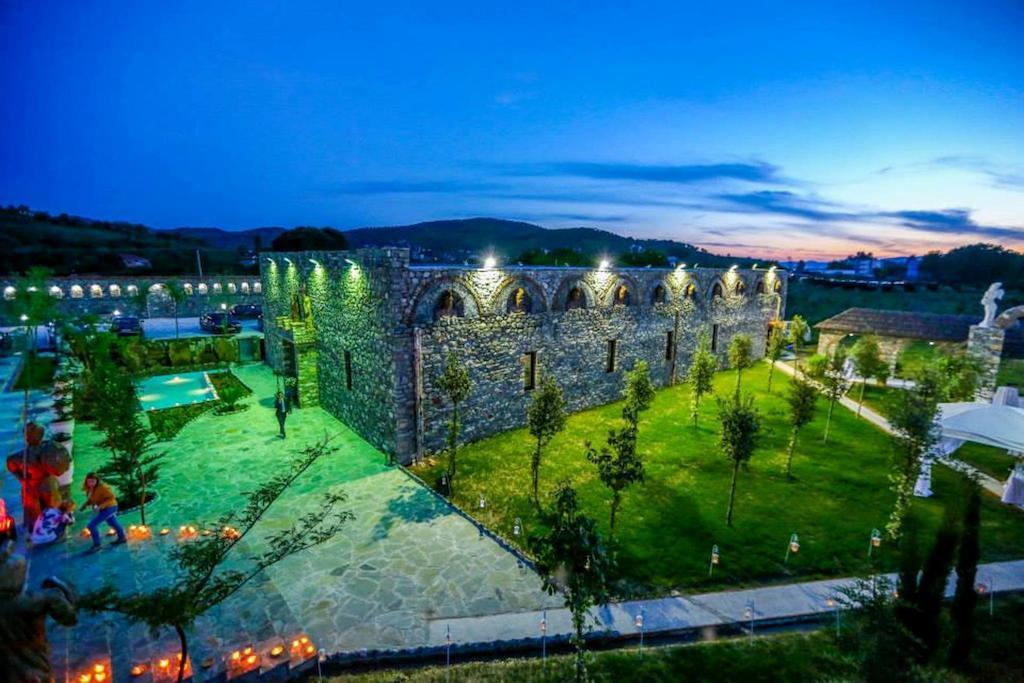 Kriva Resort Elbasan Luaran gambar