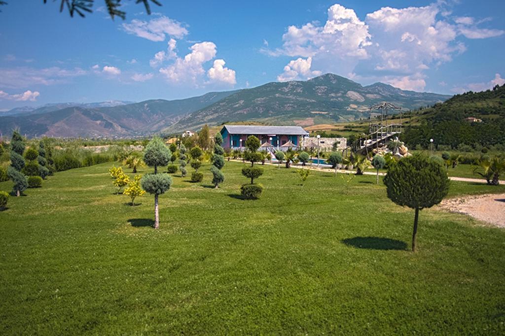 Kriva Resort Elbasan Luaran gambar